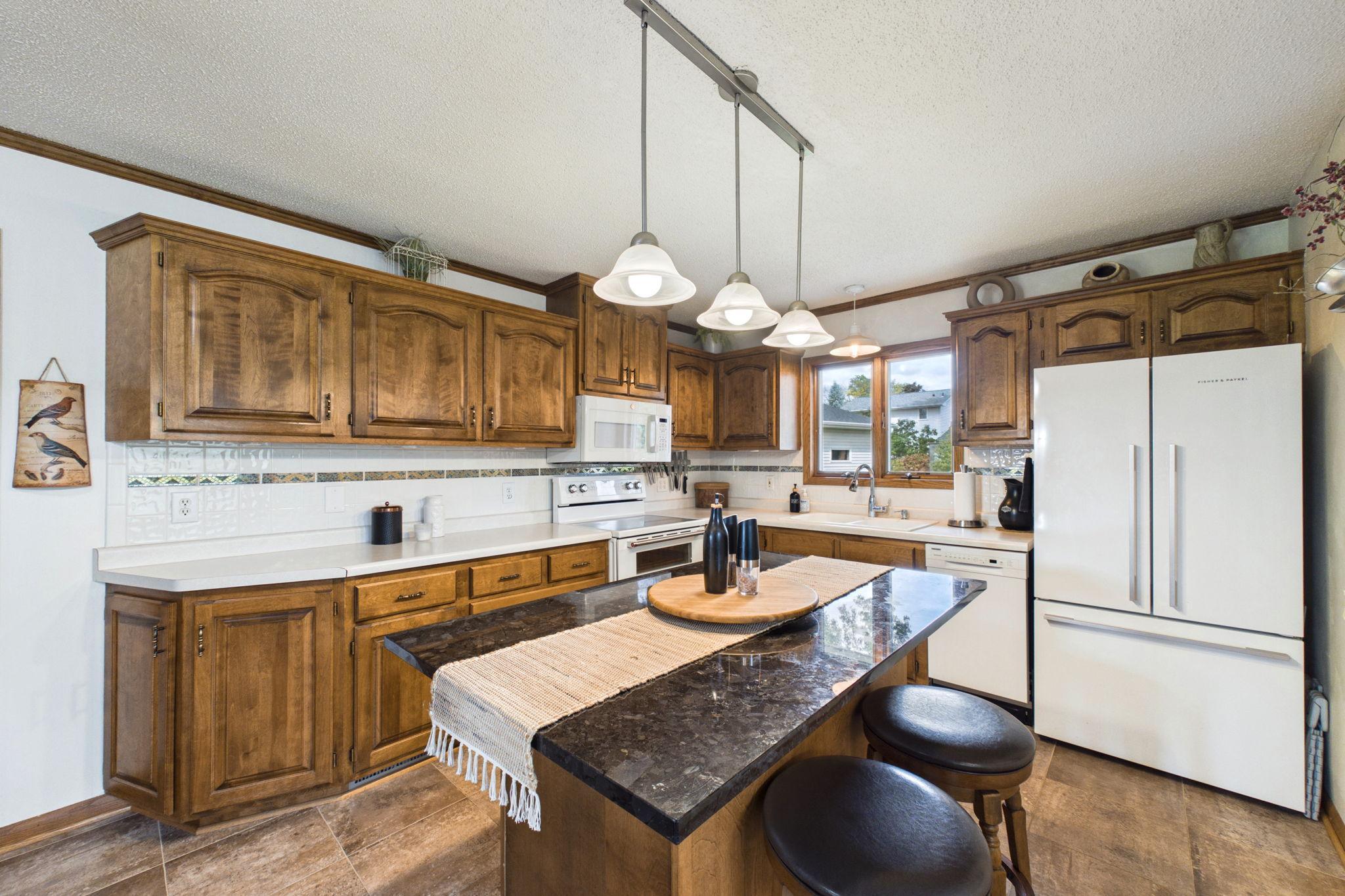 280 Yoho Drive