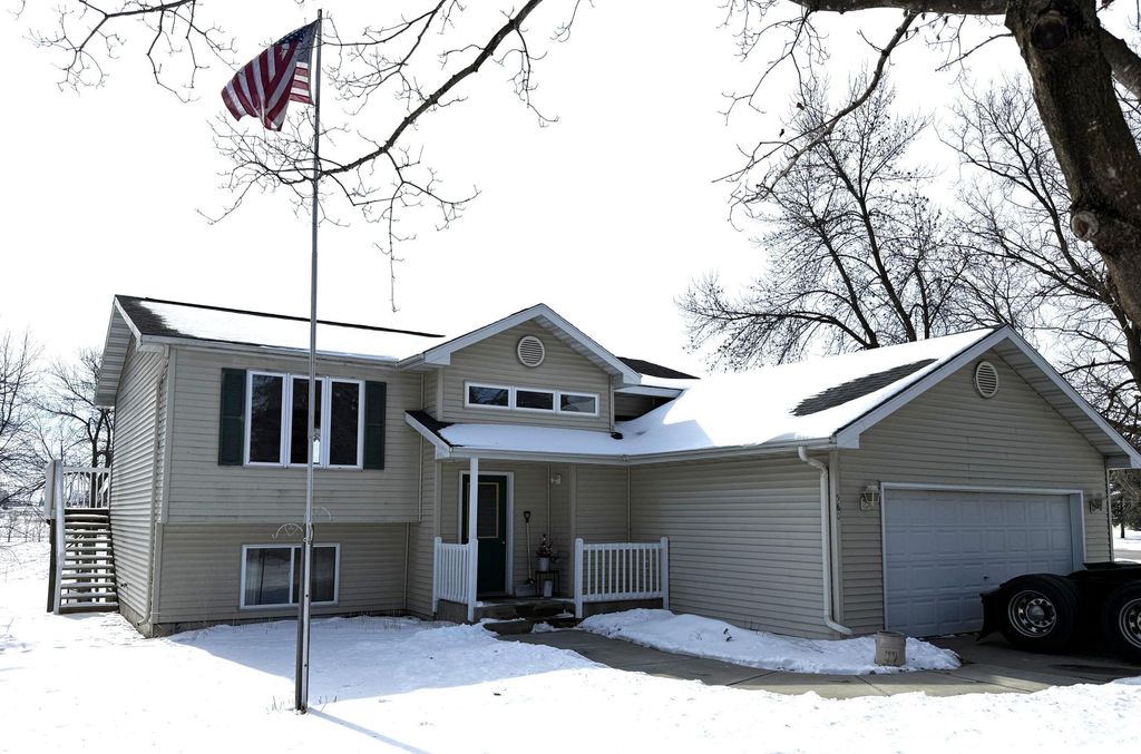 Photo of 580 Simon Avenue W, Dassel, MN 55325 (MLS # 7027770)