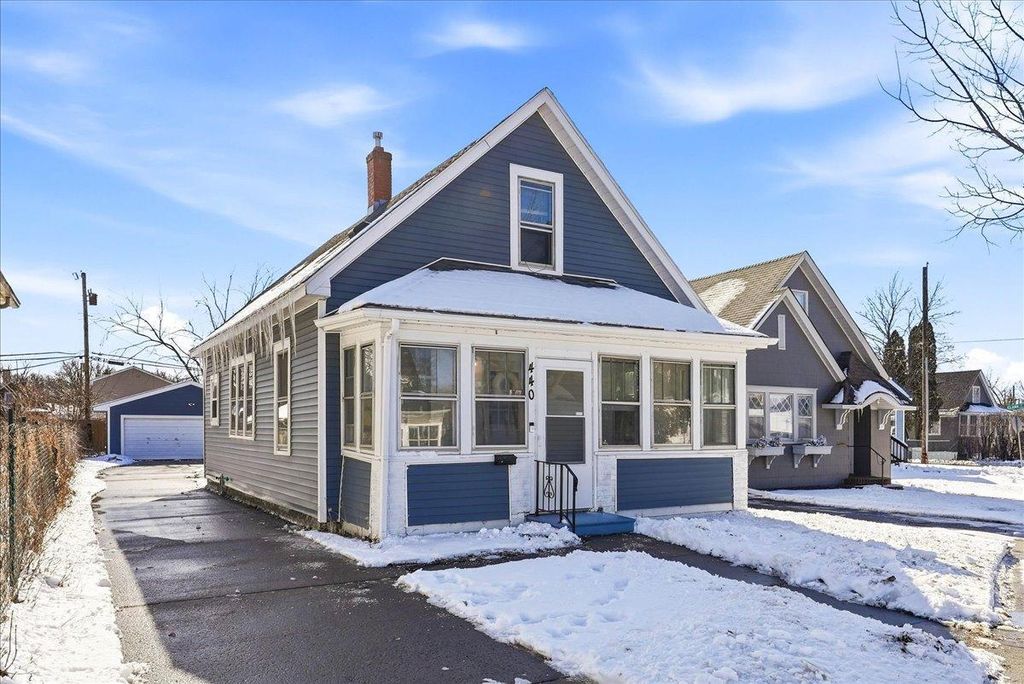 Photo of 440 Brainerd Avenue, Saint Paul, MN 55130 (MLS # 7023668)