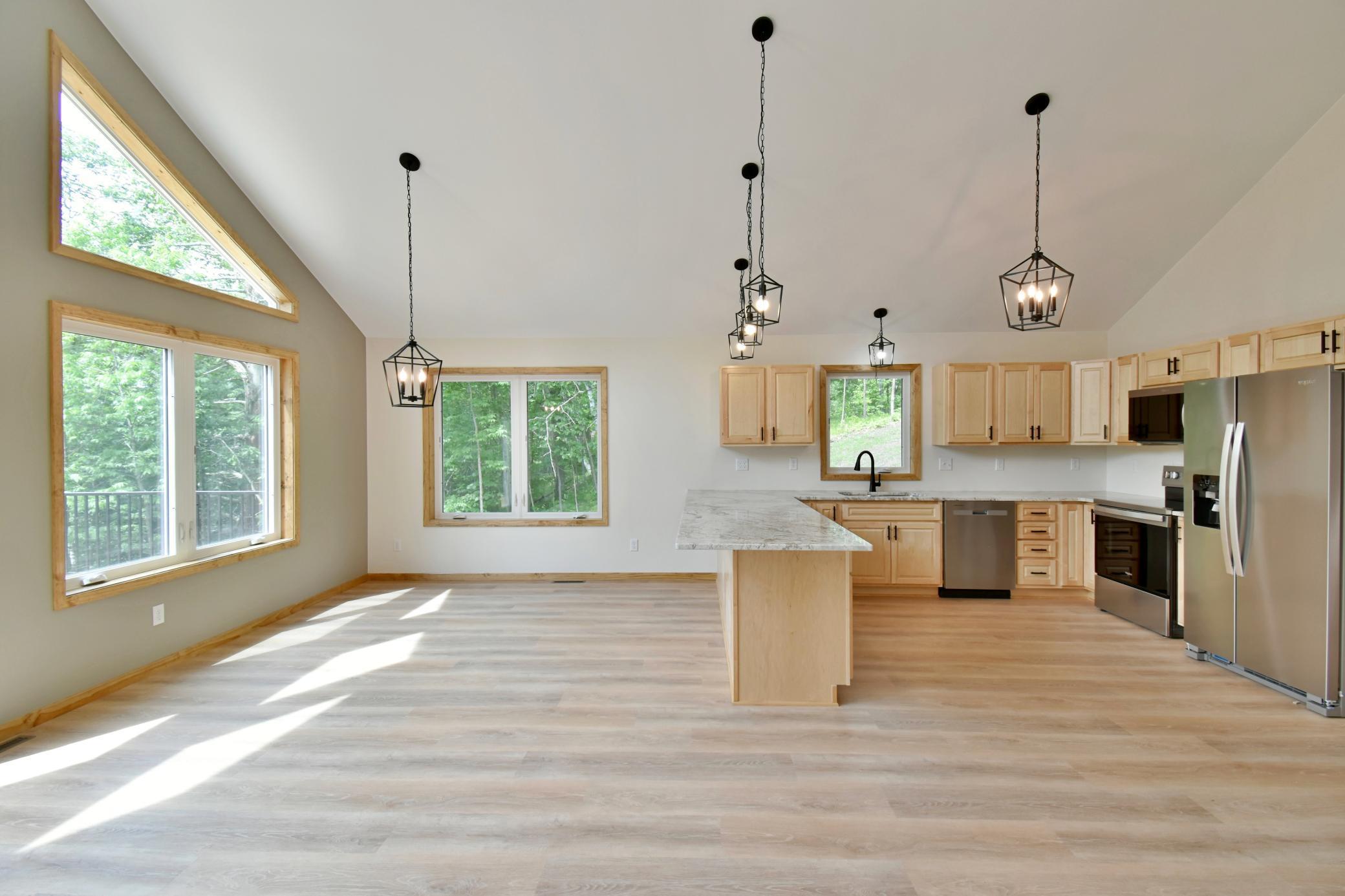 17541 N Mitchell Lake Road