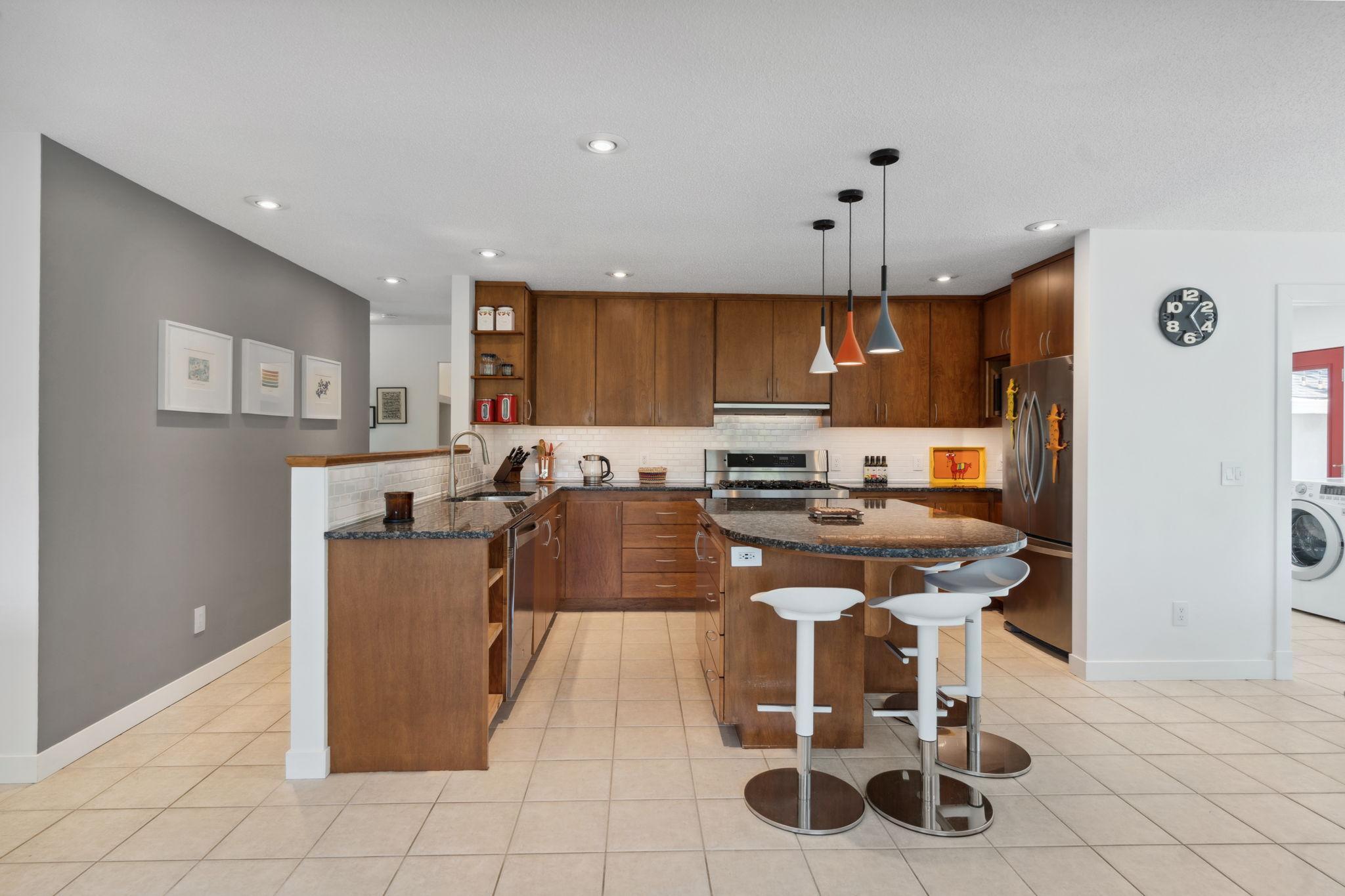 15623 Randall Lane