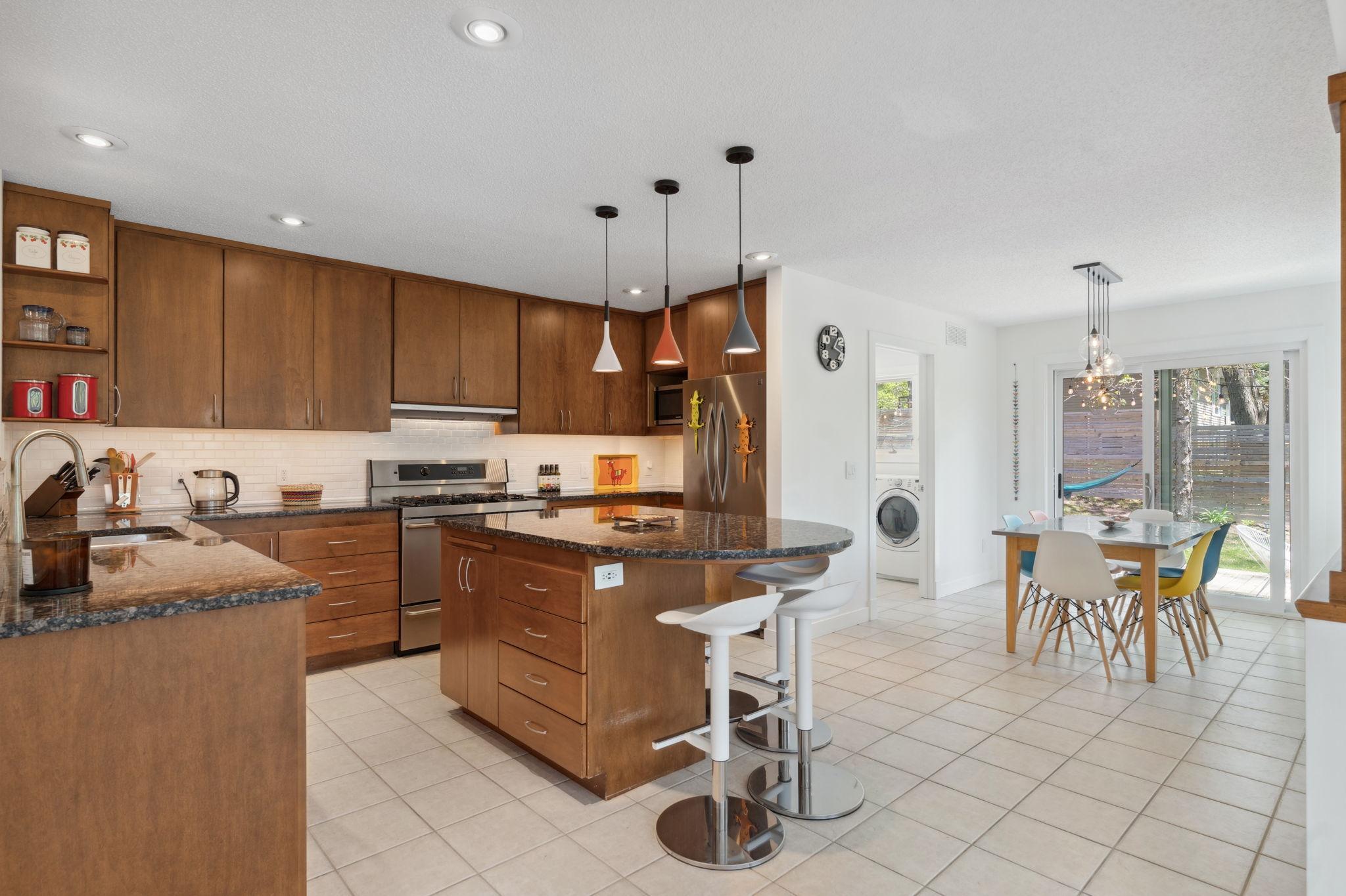 15623 Randall Lane