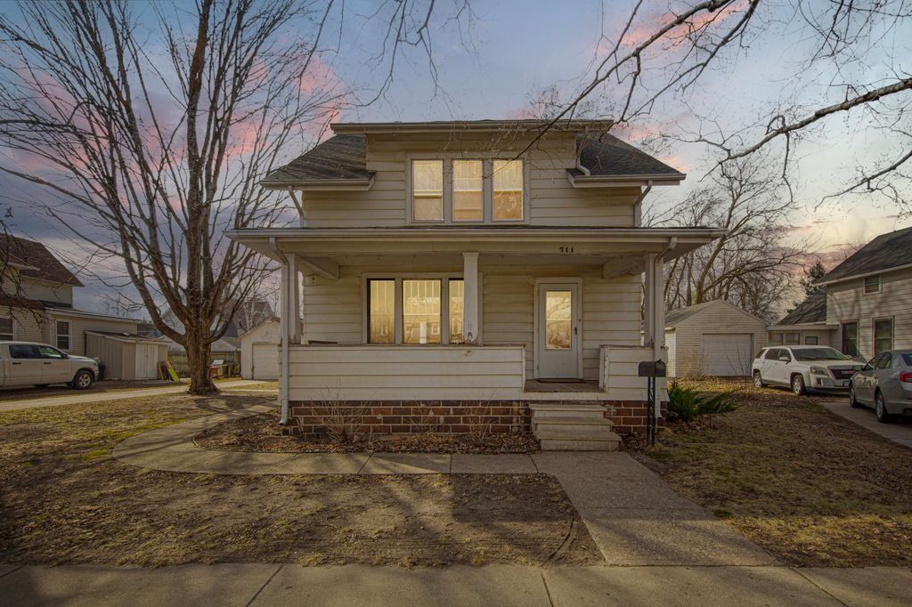 Photo of 711 3rd Street NW, Faribault, MN 55021 (MLS # 7005889)
