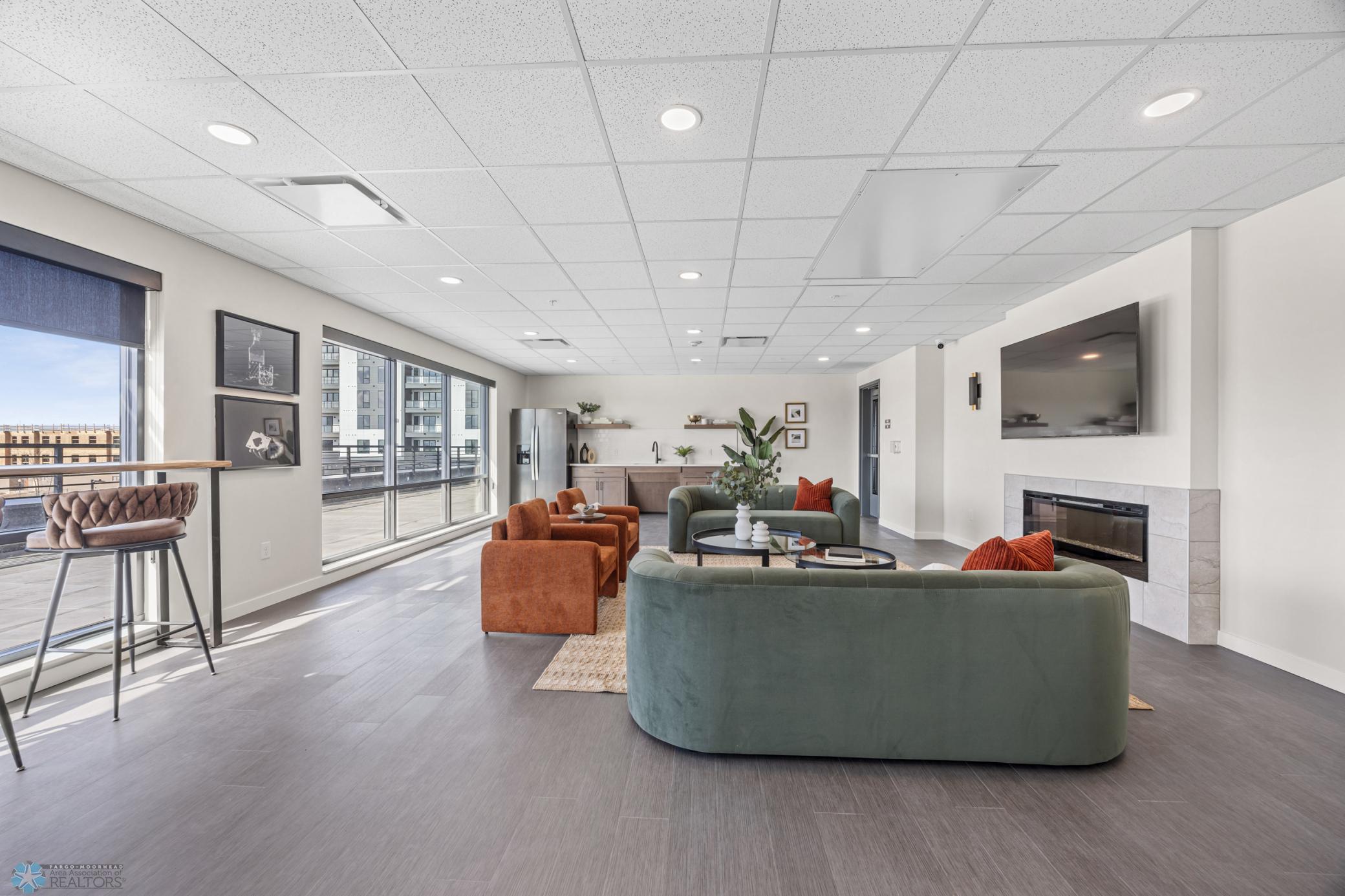 Fargo, North Dakota 58103, United States, 2 Bedrooms Bedrooms, ,2 BathroomsBathrooms,Residential,Active,250144