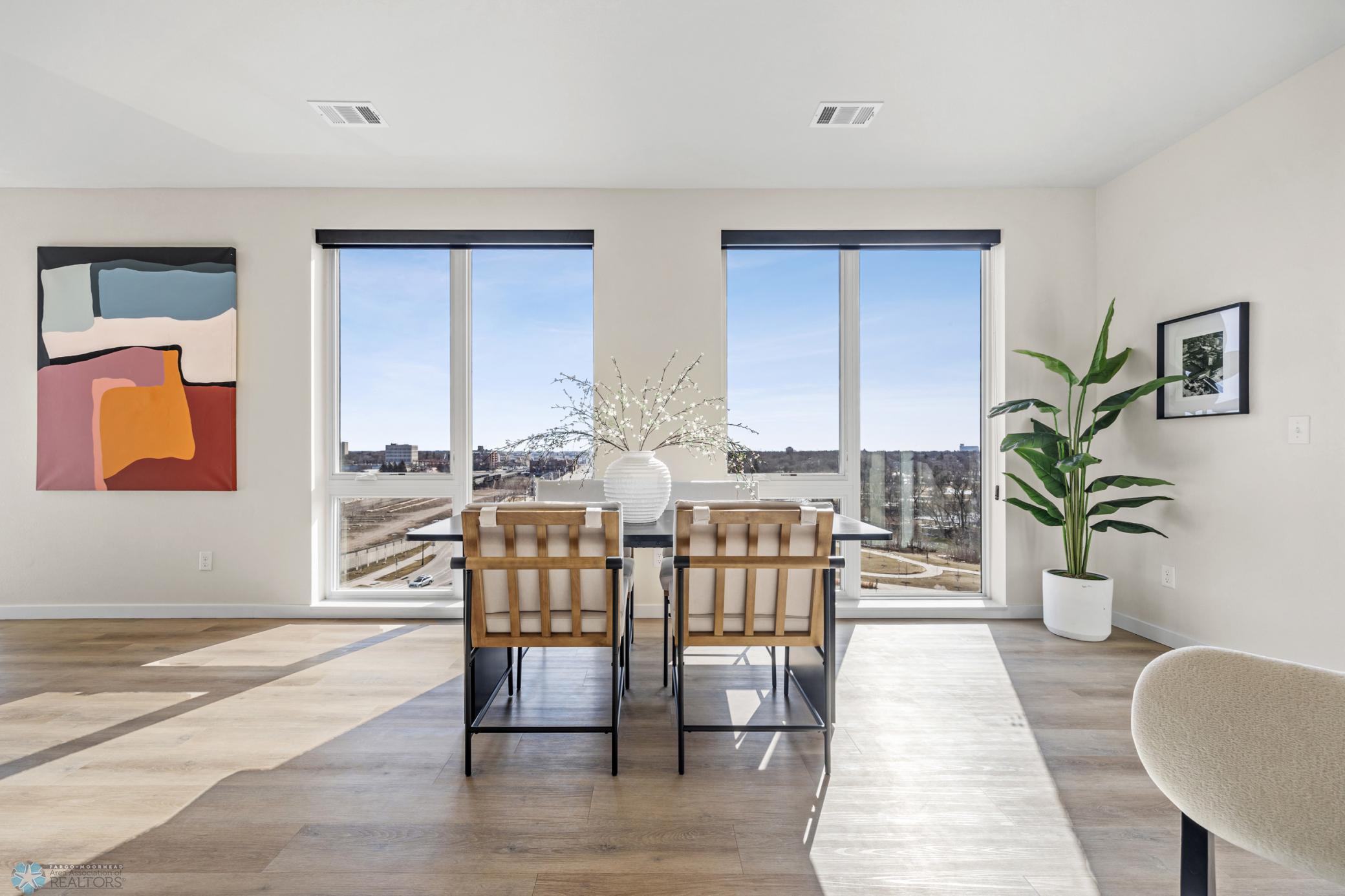 Fargo, North Dakota 58103, United States, 2 Bedrooms Bedrooms, ,2 BathroomsBathrooms,Residential,Active,250144