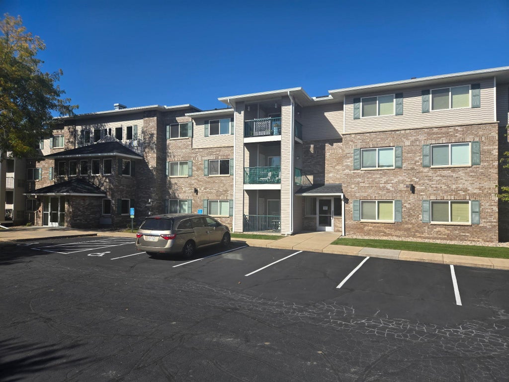 Photo of 16520 Tranquility Court SE, Prior Lake, MN 55372 (MLS # 7156043)