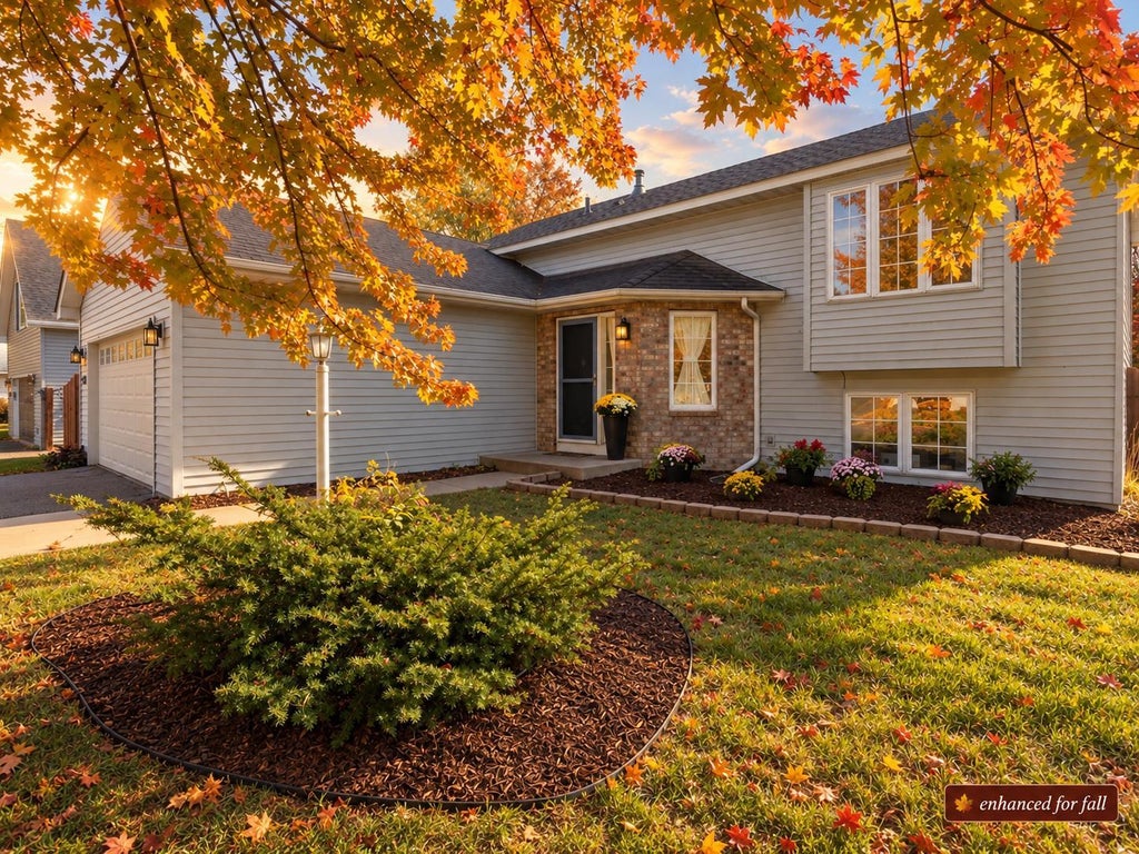 Photo of 7313 97th Street S, Cottage Grove, MN 55016 (MLS # 7155389)