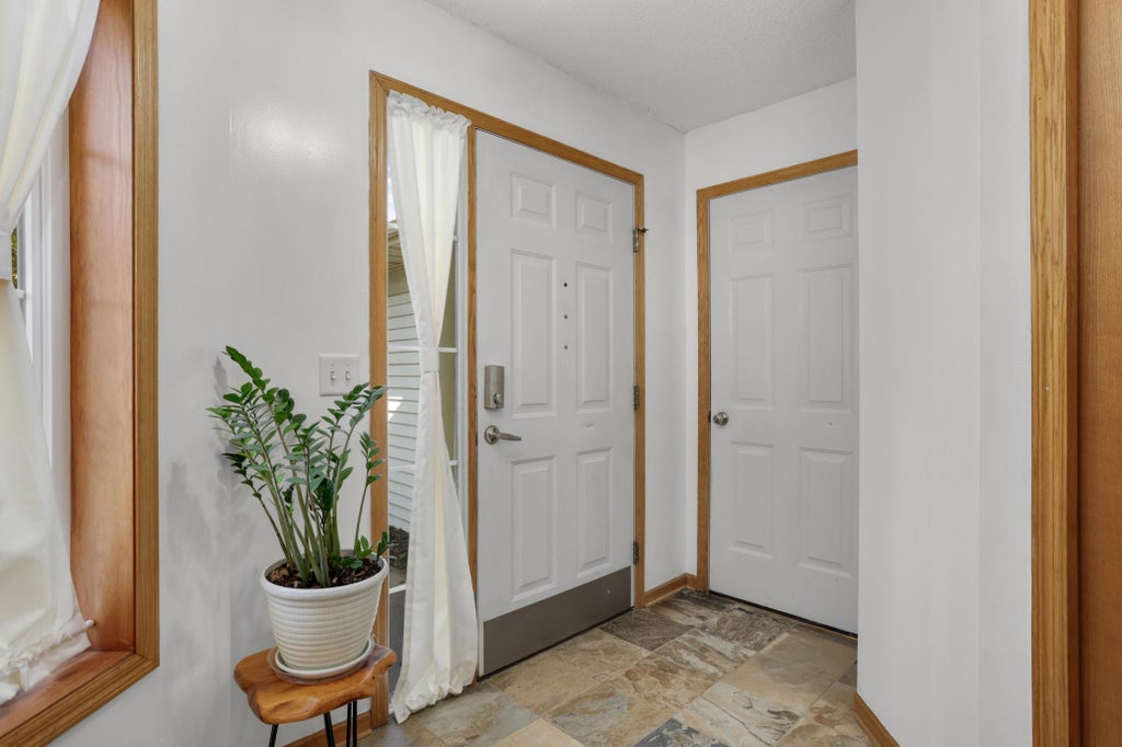 Photo of 7313 97th Street S, Cottage Grove, MN 55016 (MLS # 7155389)