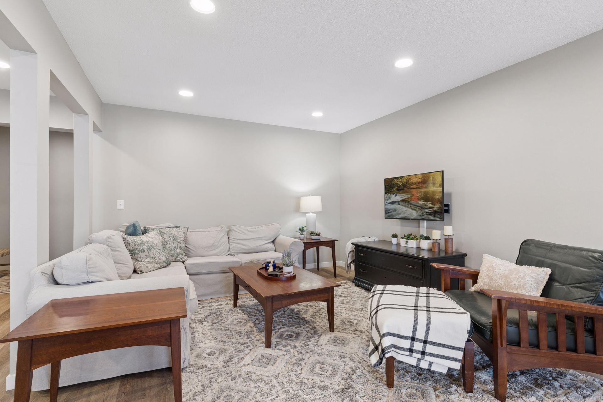 10840 Rockford Road 209