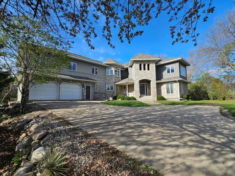 Photo of 1209 Lewis AVE SW #1, Hutchinson, MN 55350 (MLS # 7088679)