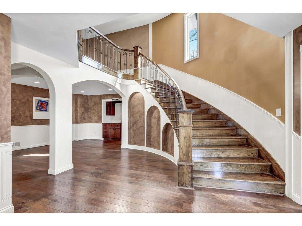 Photo of 1209 Lewis AVE SW #1, Hutchinson, MN 55350 (MLS # 7088679)