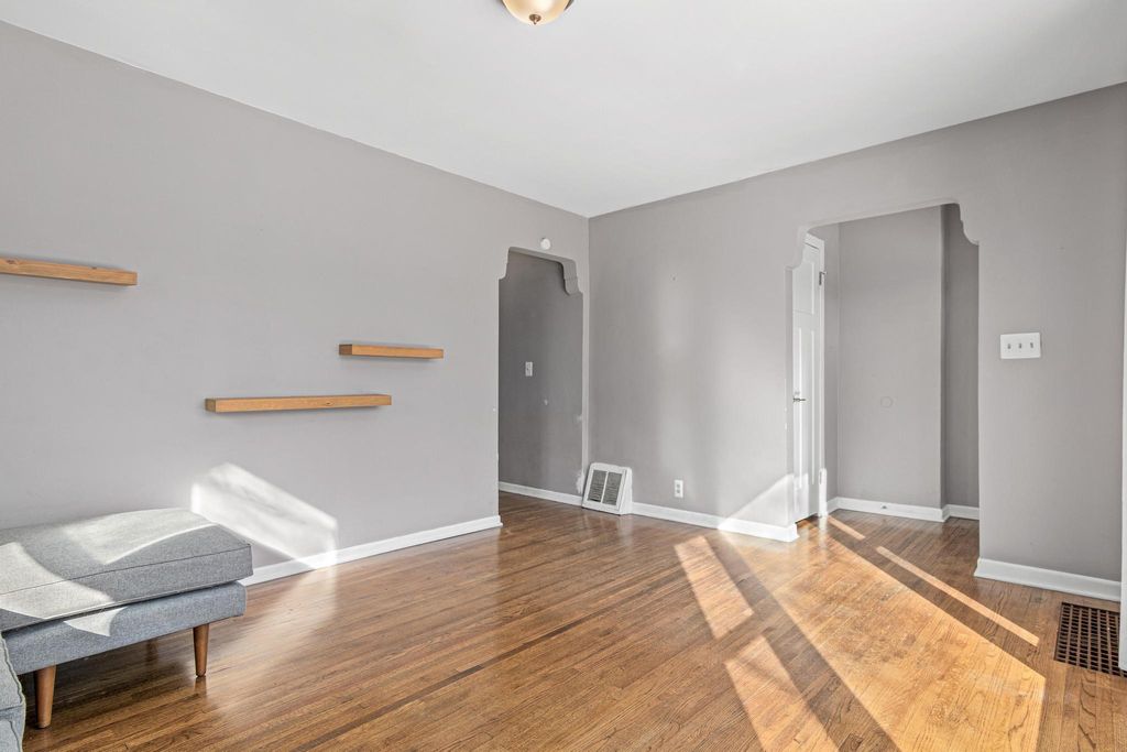 Photo of 4831 Fremont Avenue N, Minneapolis, MN 55430 (MLS # 7028789)