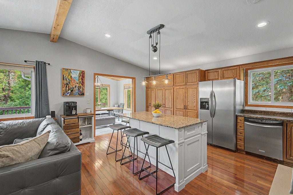 Photo of 1579 Hilo Avenue N, Oakdale, MN 55128 (MLS # 7104834)