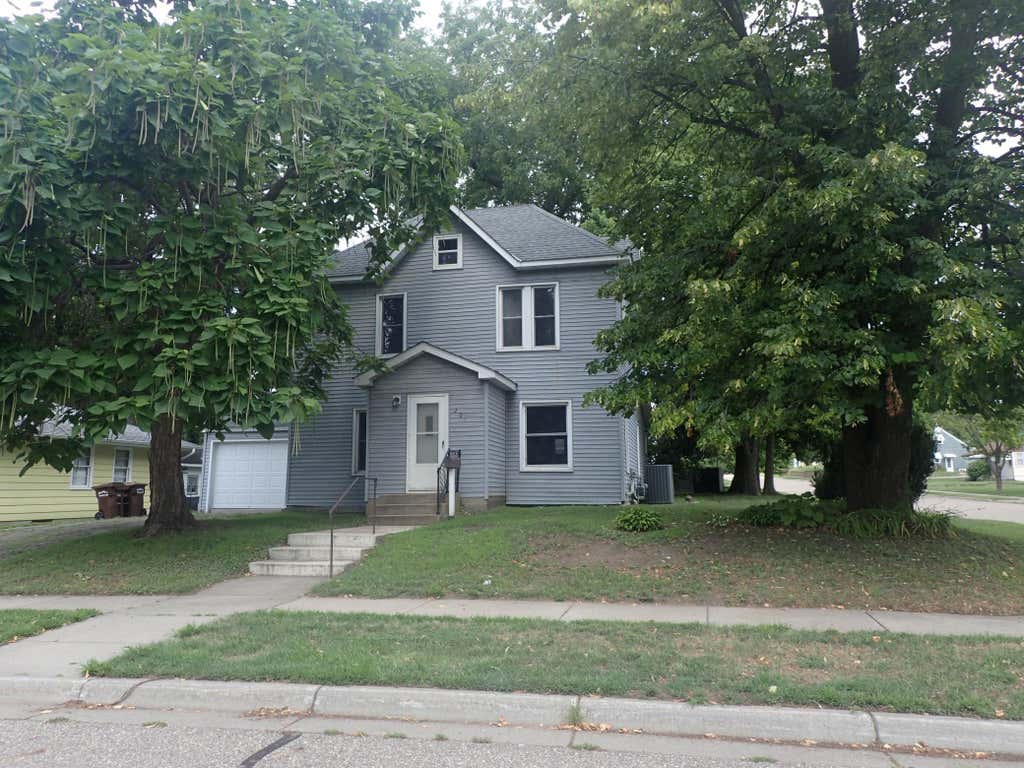 Photo of 201 3rd Street NW, Buffalo, MN 55313 (MLS # 7132463)