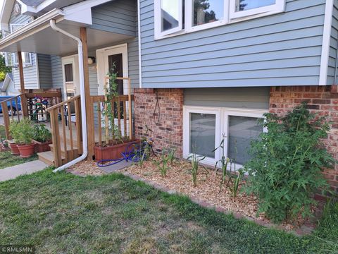 3282 Edgerton Street Vadnais Heights MN 55127