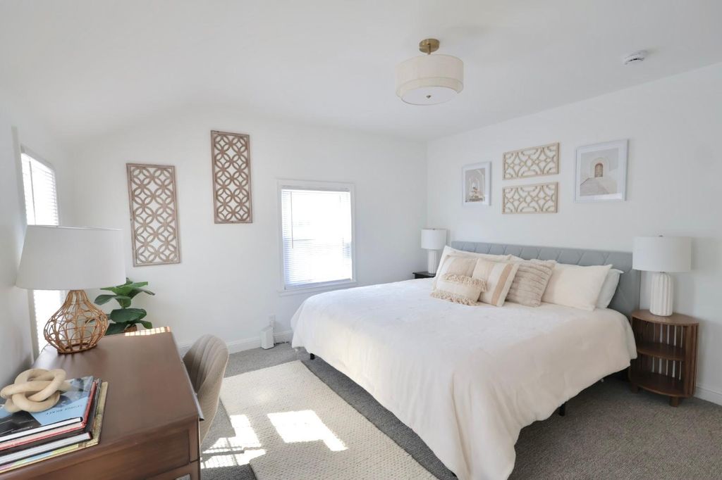 Photo of 1857 Ford Parkway, Saint Paul, MN 55116 (MLS # 7056358)