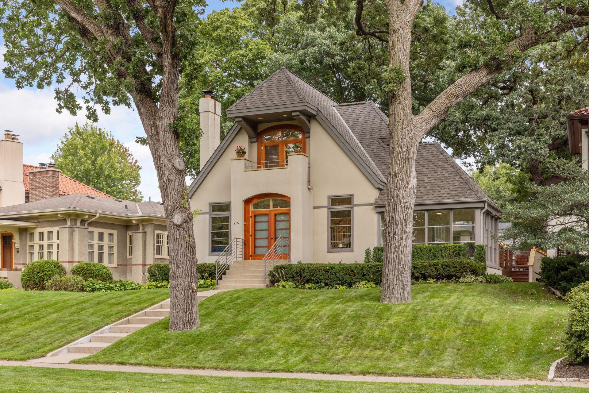 2777 Dean Parkway