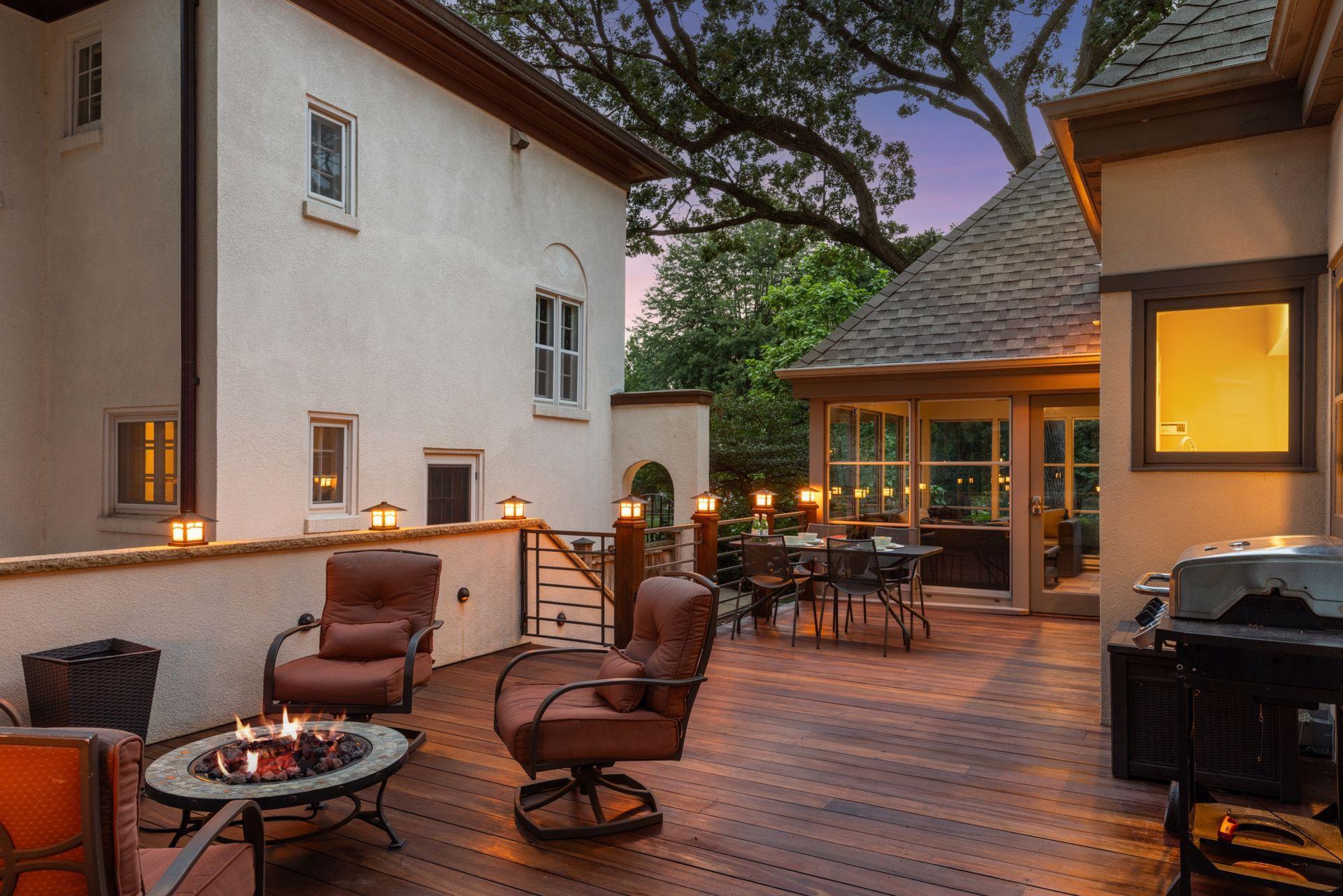 2777 Dean Parkway