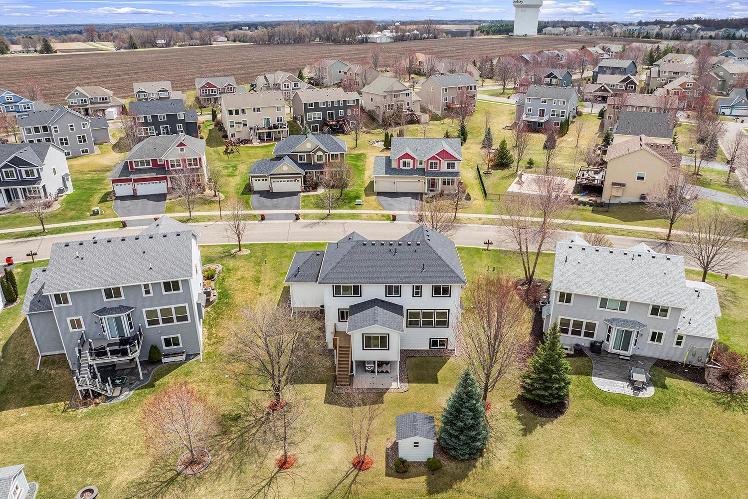 Woodbury, Minnesota 55129, United States, 5 Bedrooms Bedrooms, ,4 BathroomsBathrooms,Residential,Pending Sale,115986