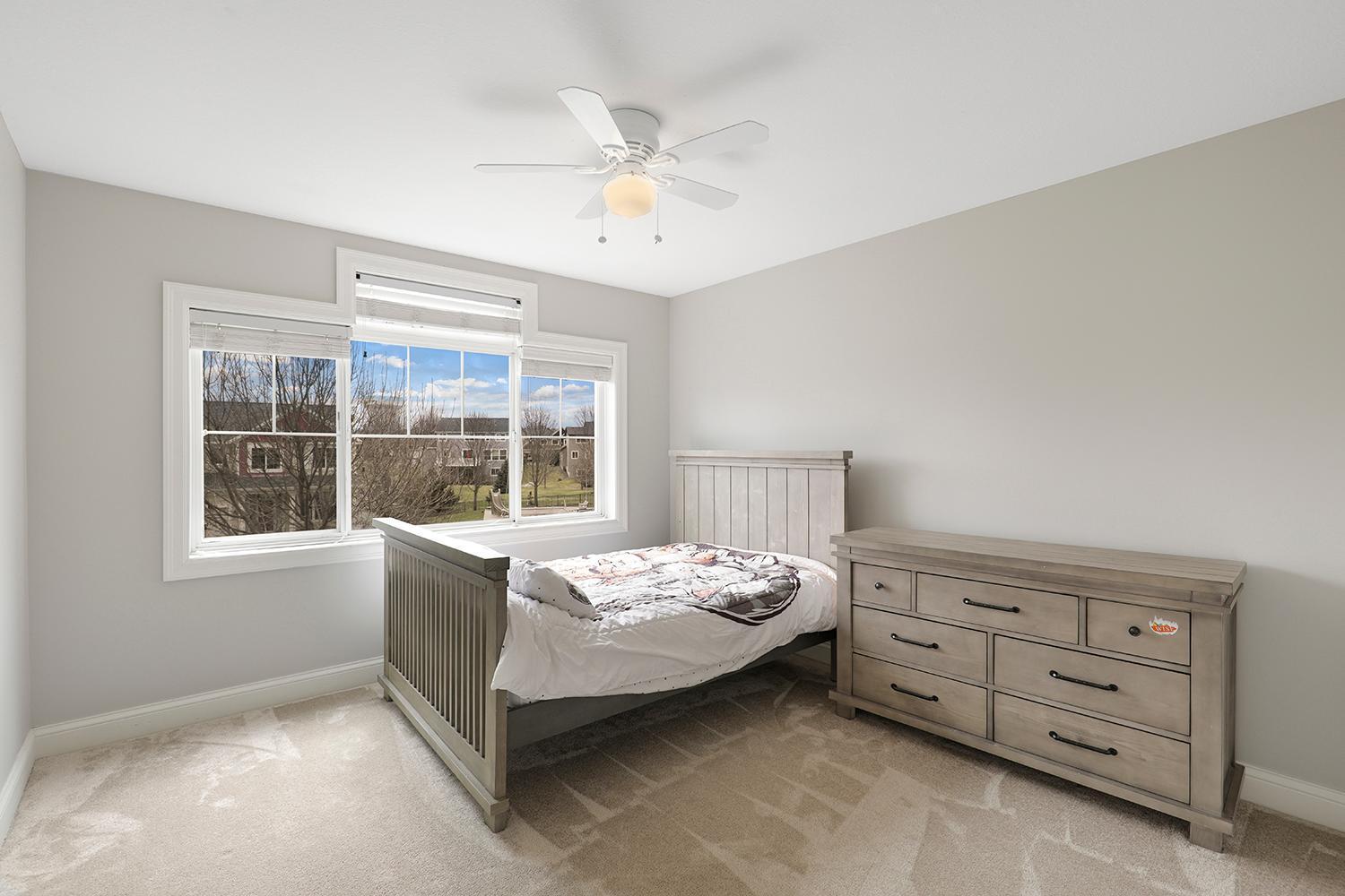 Woodbury, Minnesota 55129, United States, 5 Bedrooms Bedrooms, ,4 BathroomsBathrooms,Residential,Pending Sale,115986