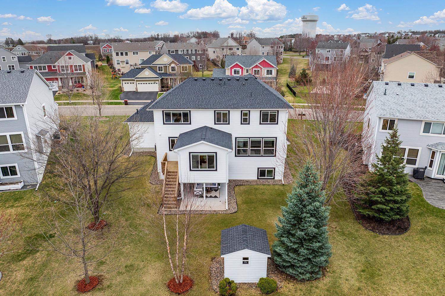 Woodbury, Minnesota 55129, United States, 5 Bedrooms Bedrooms, ,4 BathroomsBathrooms,Residential,Pending Sale,115986