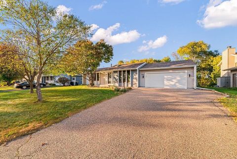 1569 Lancaster Lane Eagan MN 55122
