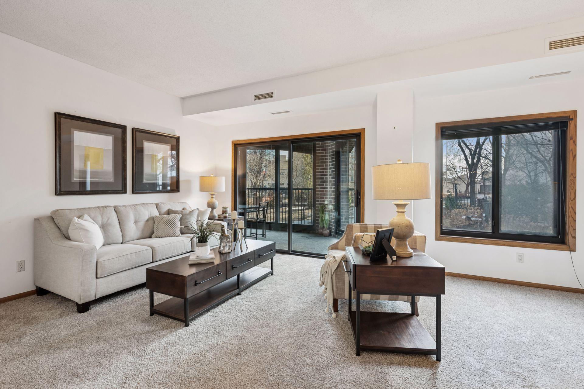 1235 Yale Place 207