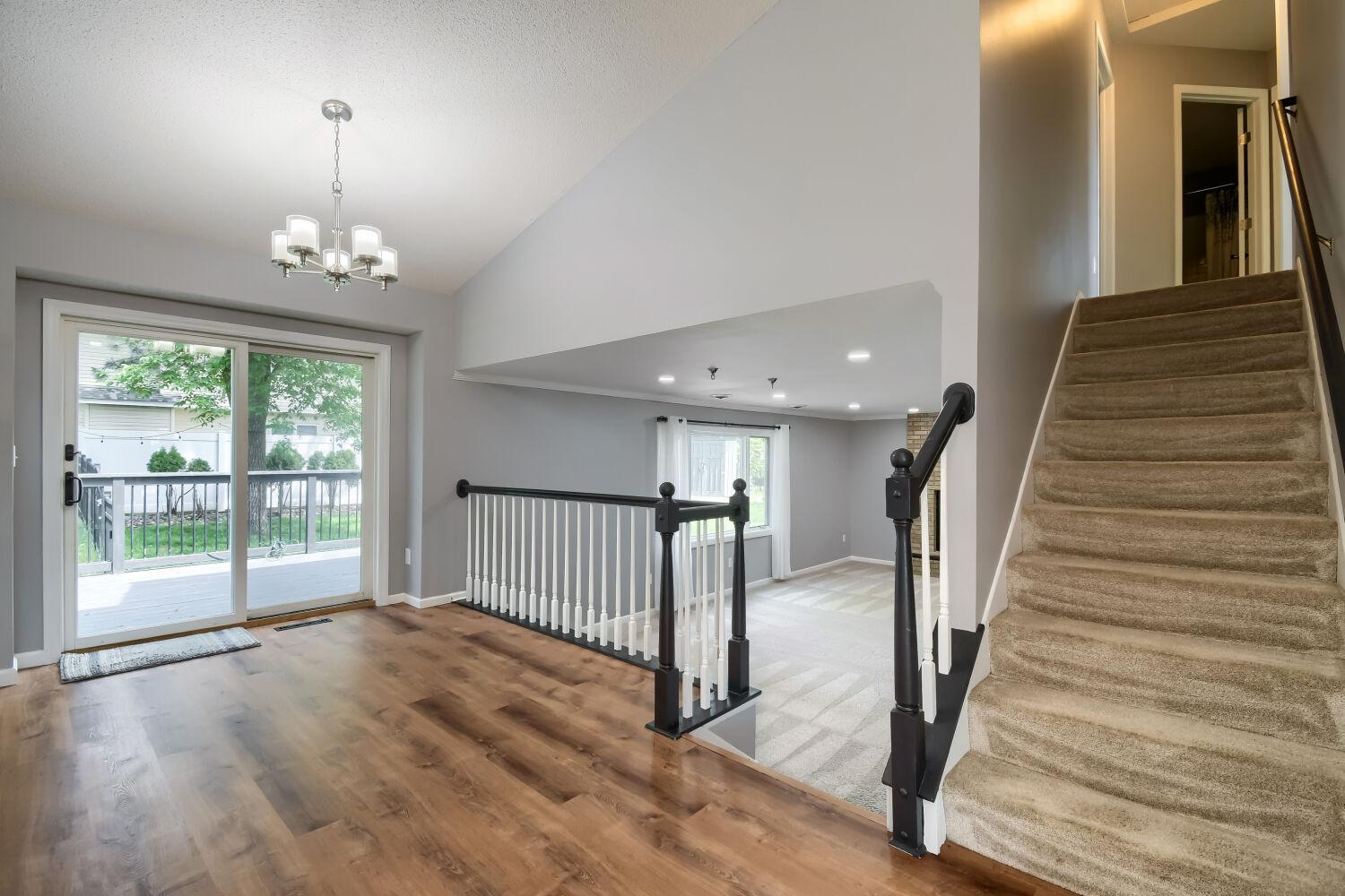 9664 Wynstone Drive