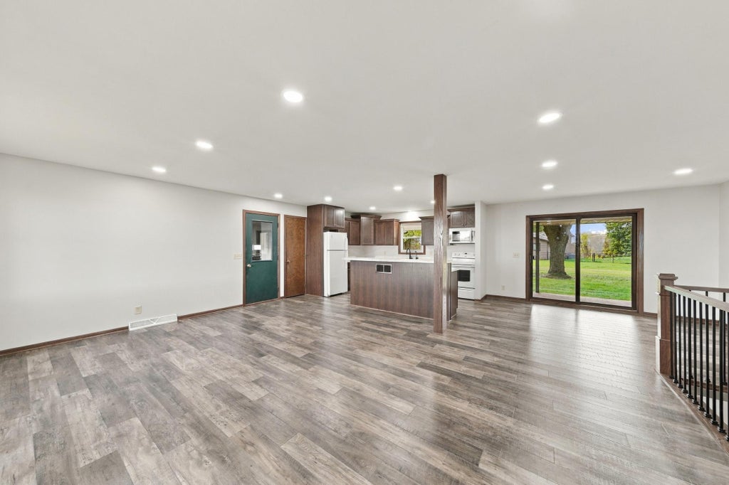 Photo of 22962 401st Avenue, Arlington, MN 55307 (MLS # 7157965)