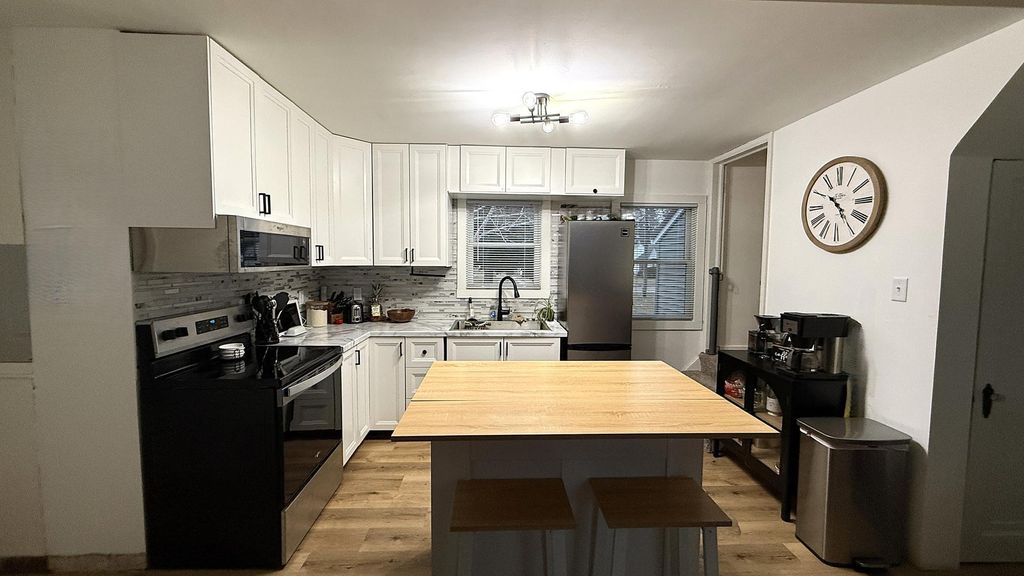 Photo of 532 N 7th Street, Montevideo, MN 56265 (MLS # 7033485)