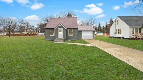 Photo of 532 N 7th Street, Montevideo, MN 56265 (MLS # 7033485)