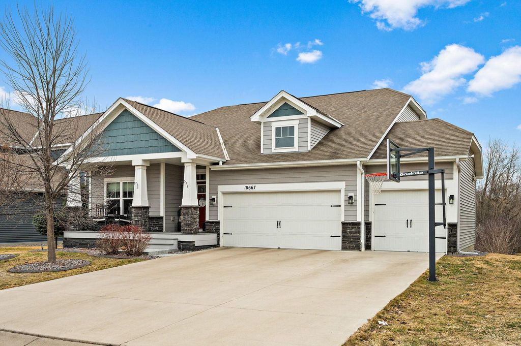 Photo of 10667 38th Circle NE, Saint Michael, MN 55376 (MLS # 7034811)