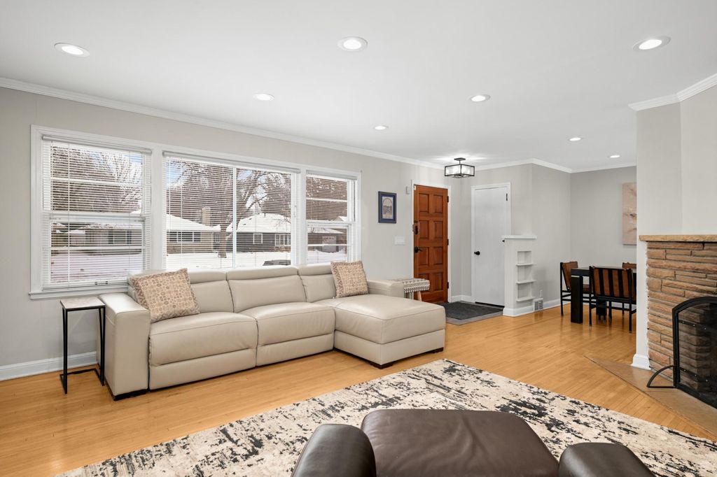 Photo of 2710 Salem Avenue, Saint Louis Park, MN 55416 (MLS # 7002595)