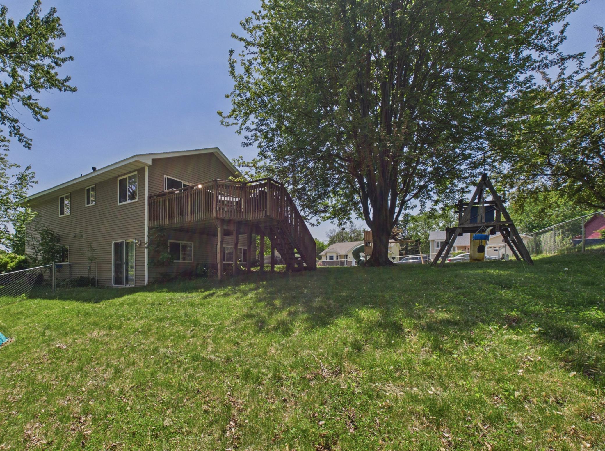 7598 Upper 23rd Street N