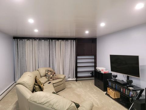 2007 E 122nd Street B2 Burnsville MN 55337