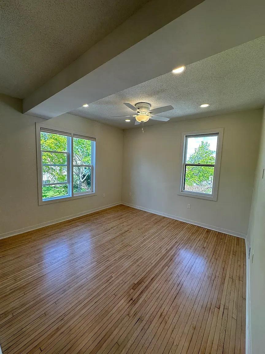 Photo of 152 Winifred Street West ST #Unit 2 (Upper), Saint Paul, MN 55107 (MLS # 7100409)