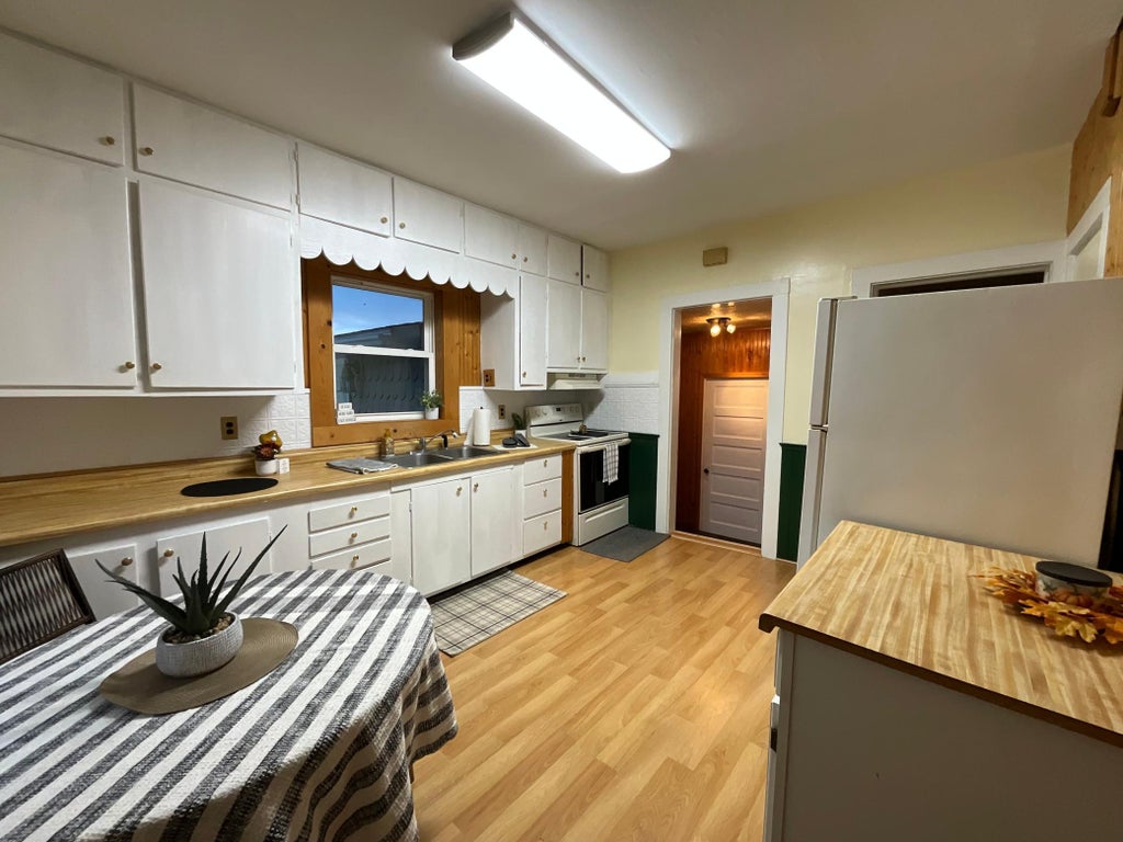 Photo of 107 E Ash Street, Parkers Prairie, MN 56361 (MLS # 7166966)
