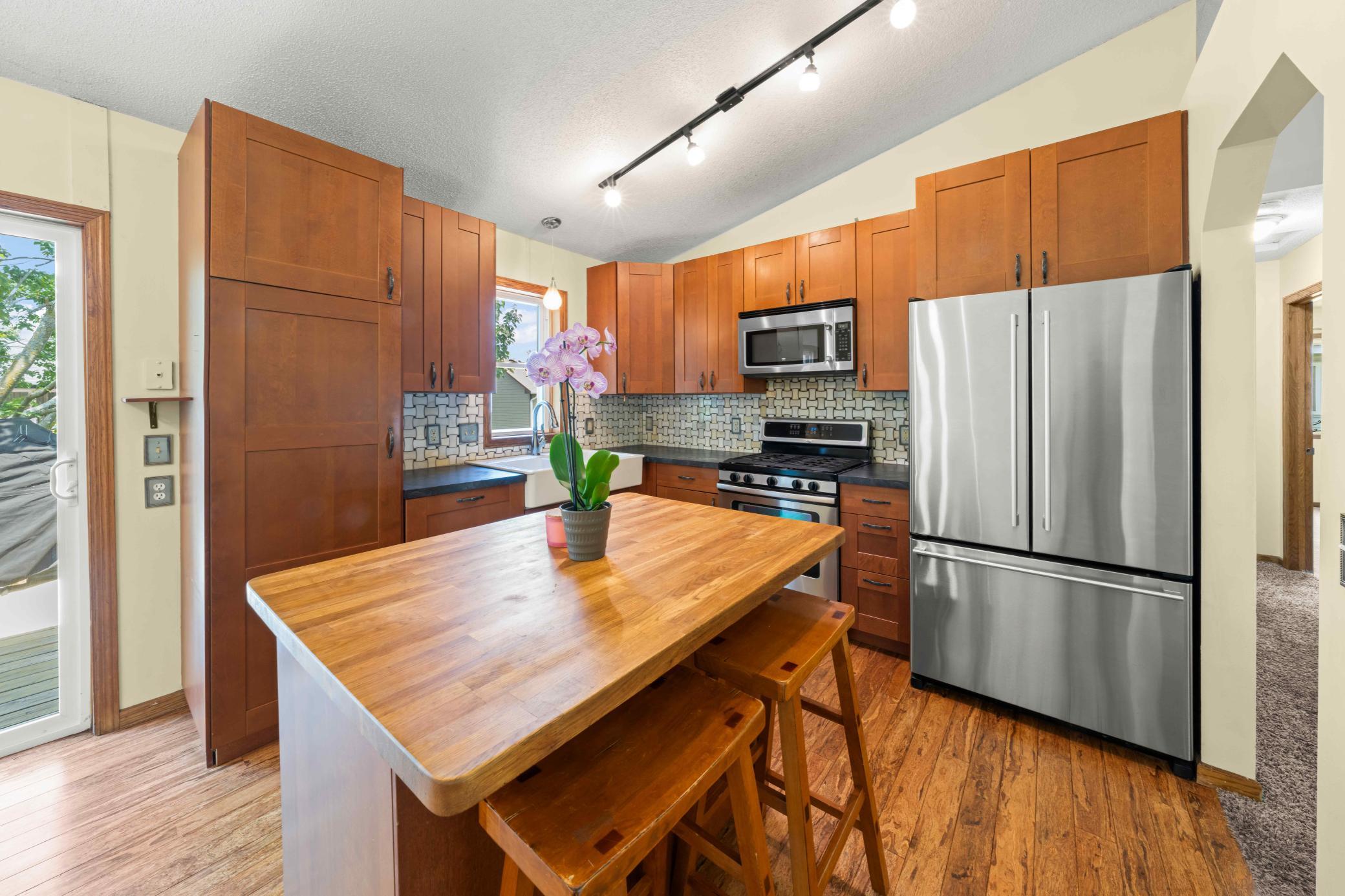 5419 185th Street W