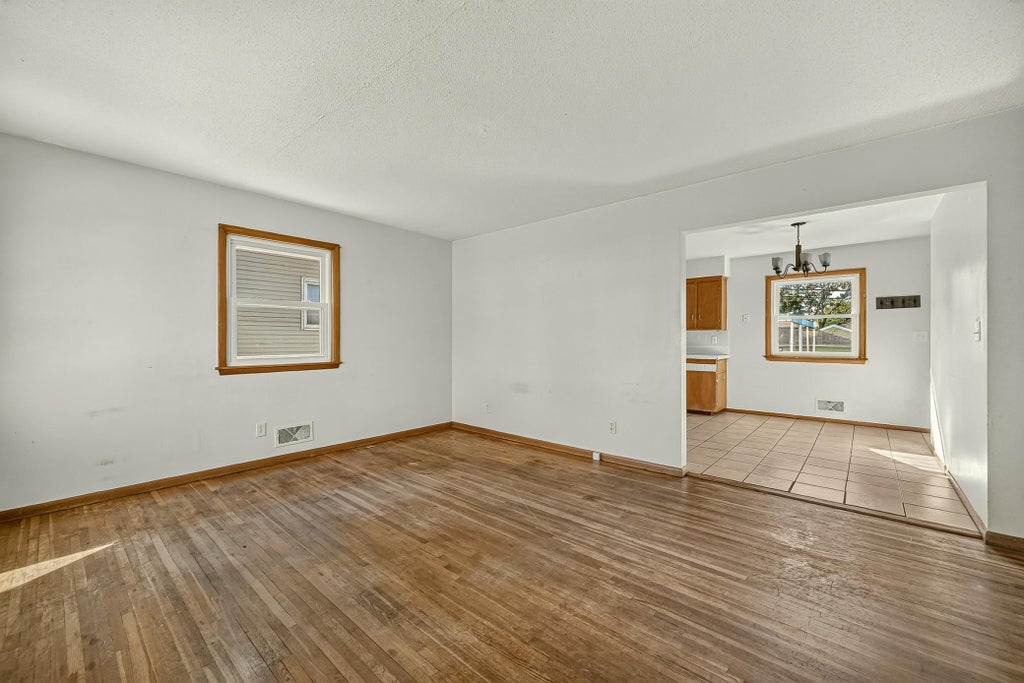 Photo of 1846 19th Street NW, Rochester, MN 55901 (MLS # 7164420)