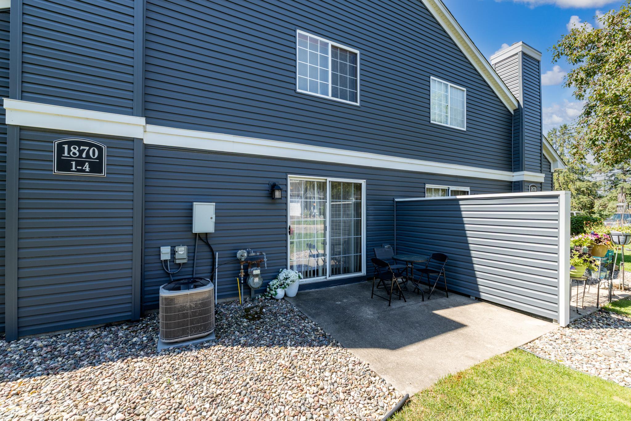 1870 Donegal Drive 4