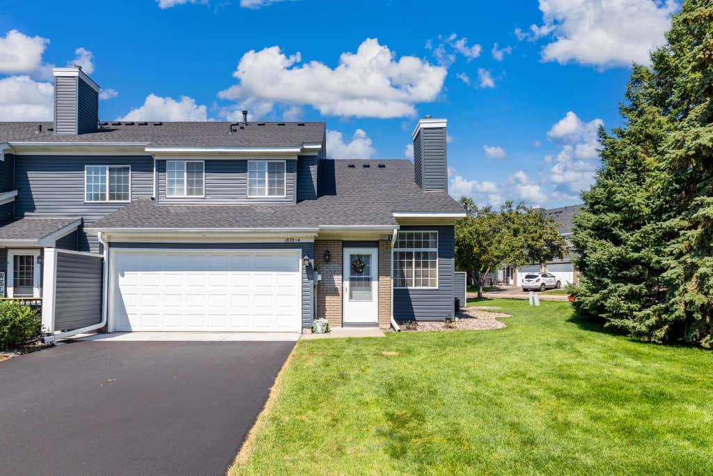 Photo of 1870 Donegal Drive #4, Woodbury, MN 55125 (MLS # 7120672)