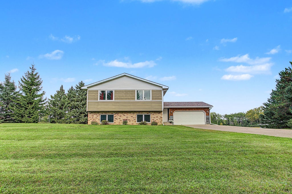 Photo of 11409 Manning Trail N, Stillwater, MN 55082 (MLS # 7154407)