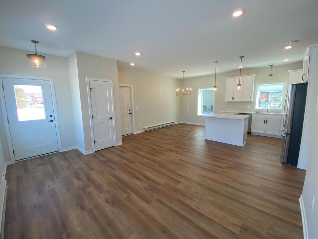 Photo of 776 Neville Court SE, Rochester, MN 55904 (MLS # 7015876)