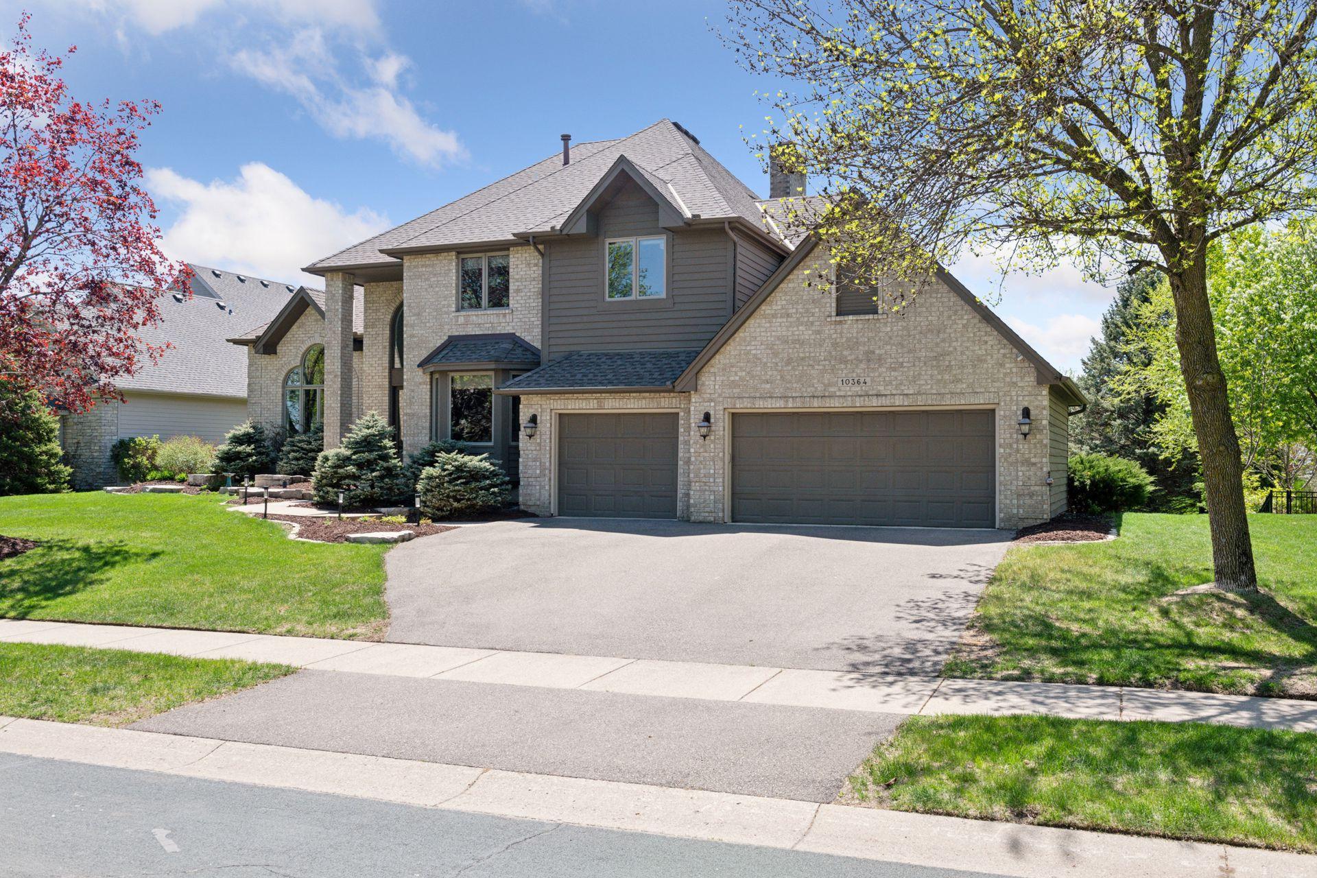 10364 Meade Lane