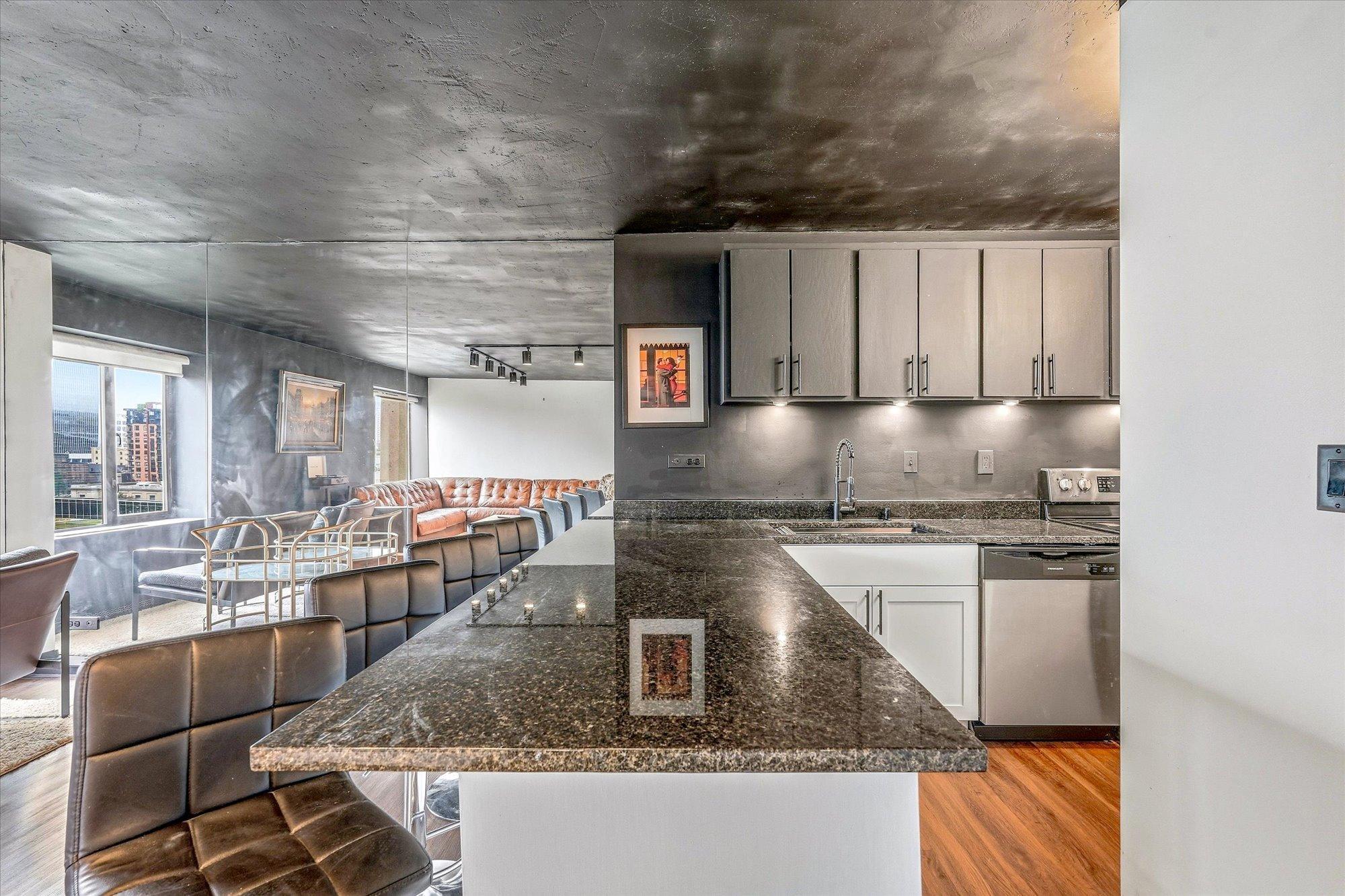 19 S 1st Street B703