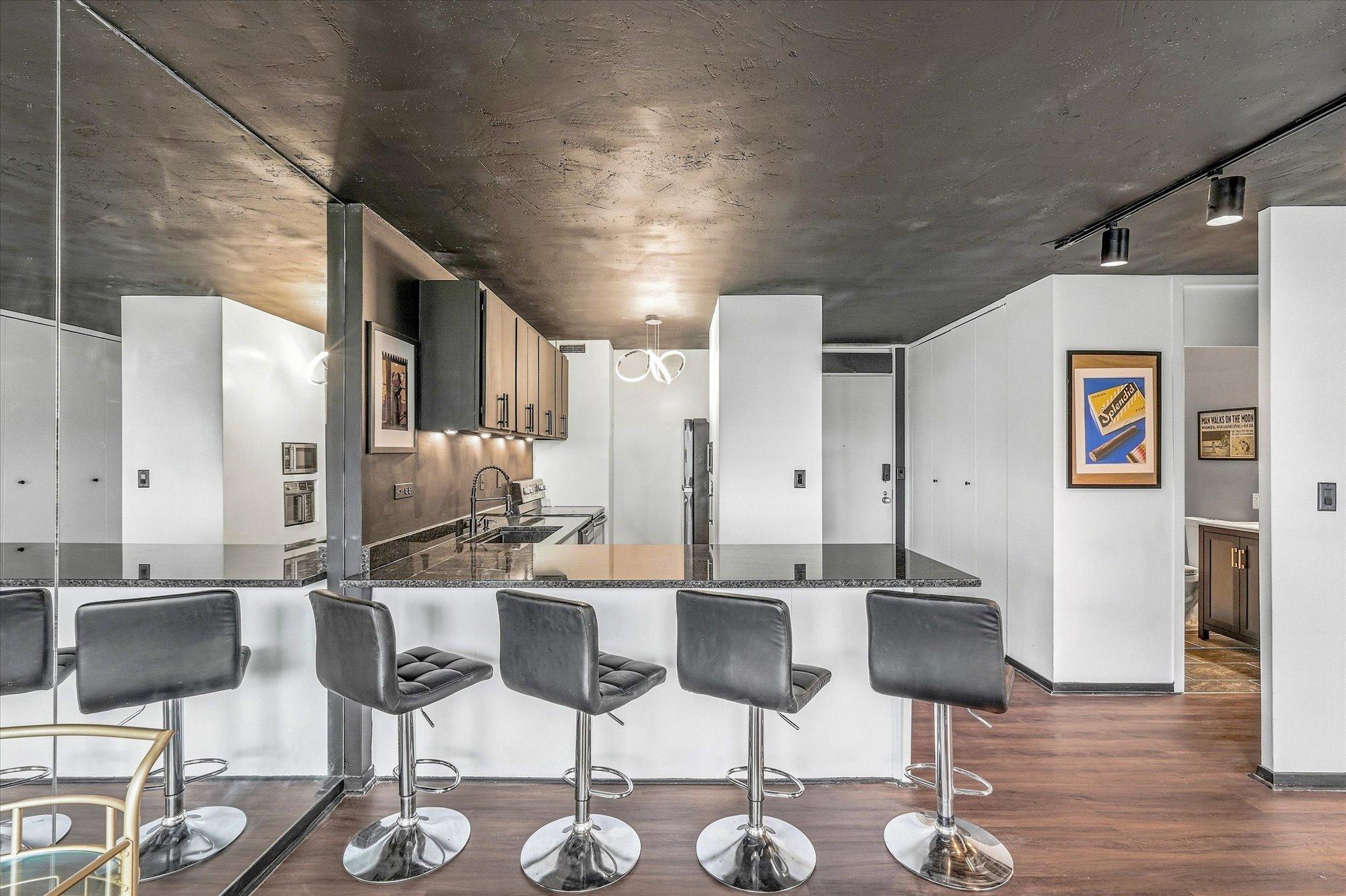 19 S 1st Street B703