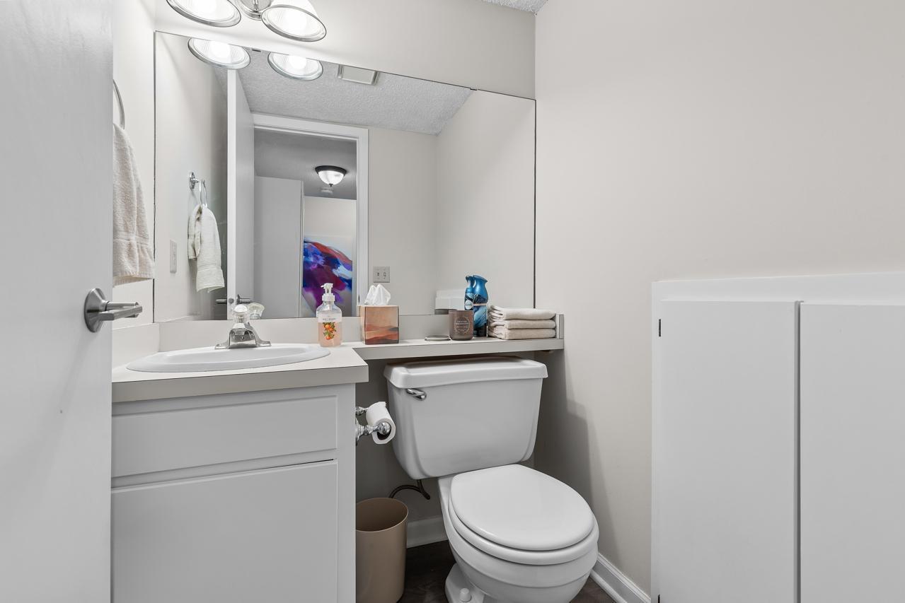 5228 Silver Maple Circle