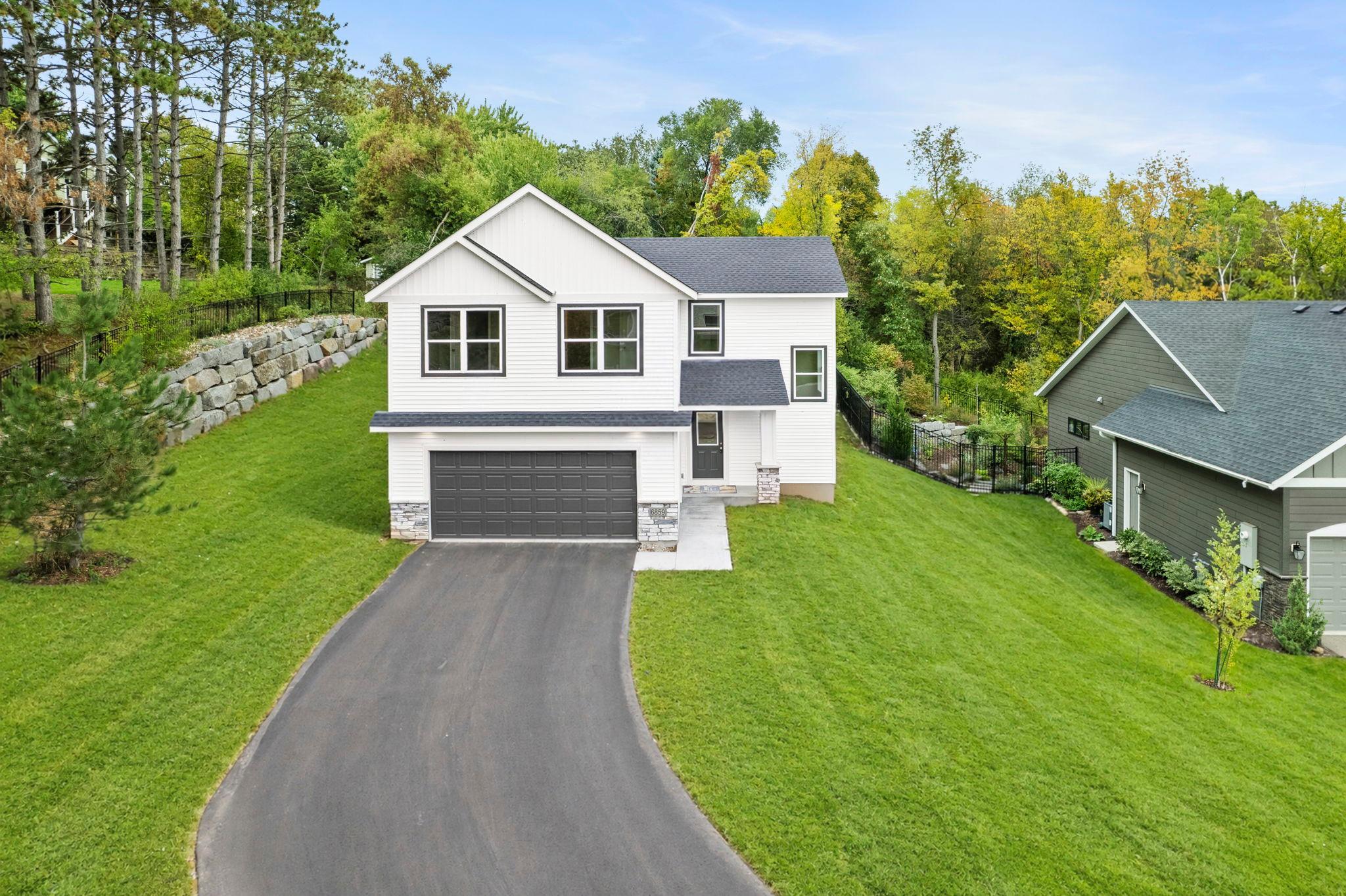 6859 Bovey Trail