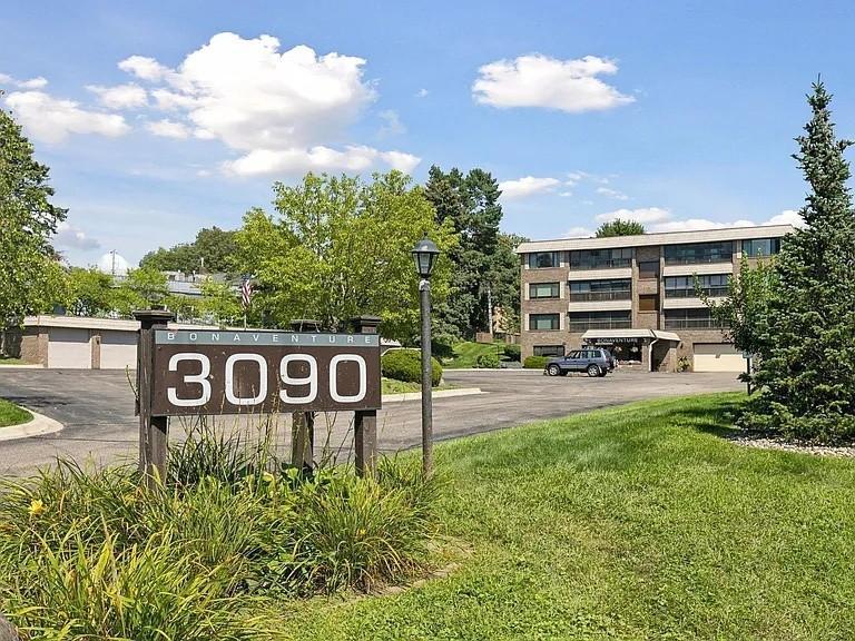 3090 N Lexington Avenue N C3
