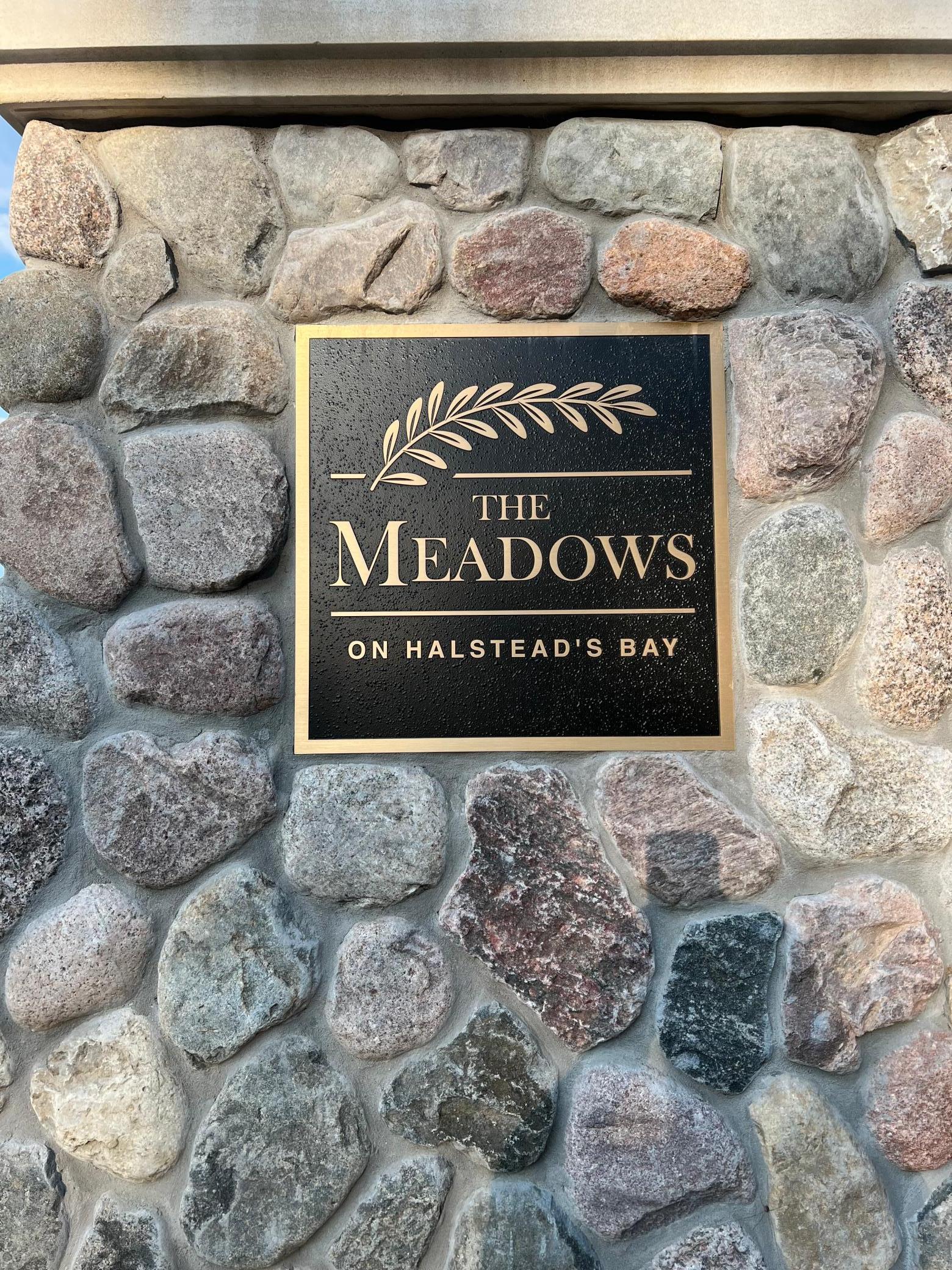 4571 Meadowview Lane